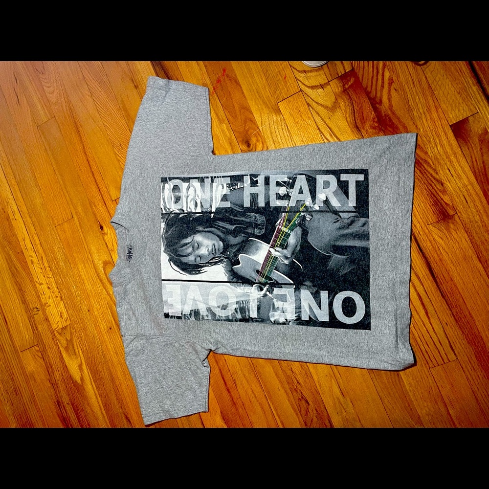 Men’s Bob Marley T-Shirt, Size M